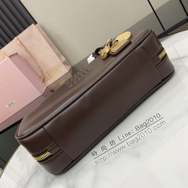 MIU MIU專櫃繆繆最新款Beau手袋原廠皮手提肩背包 jh2748型號：5BB173